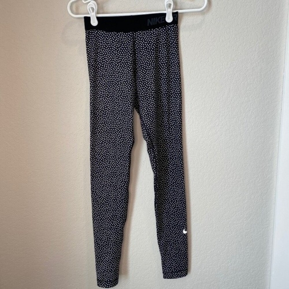 Nike Pro Hyperwarm Black & White Polka Dot Compression Tights - Size XS. EUC